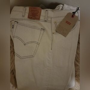 (NWT) Men's Levi's Cream Denim Jeans with Contrast Stitching